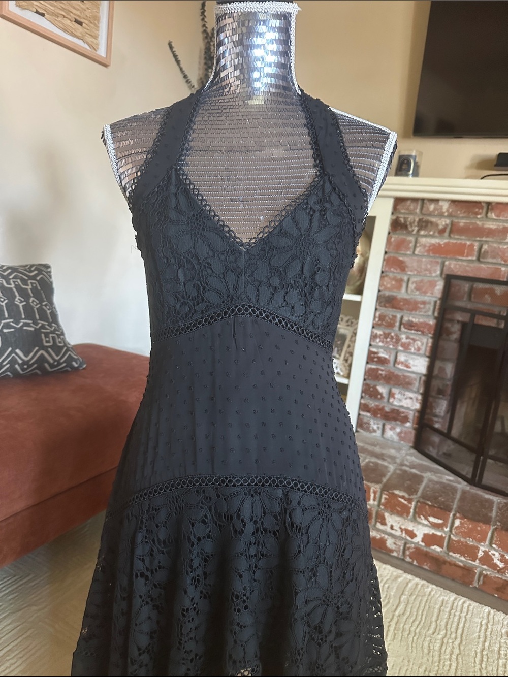 Beautiful Taylor Black Lace High-Low Handkerchief Dress